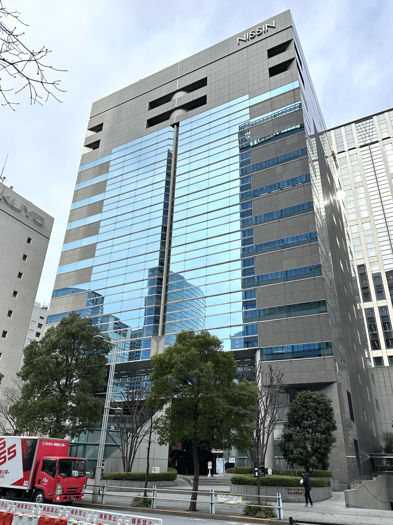日新ビル