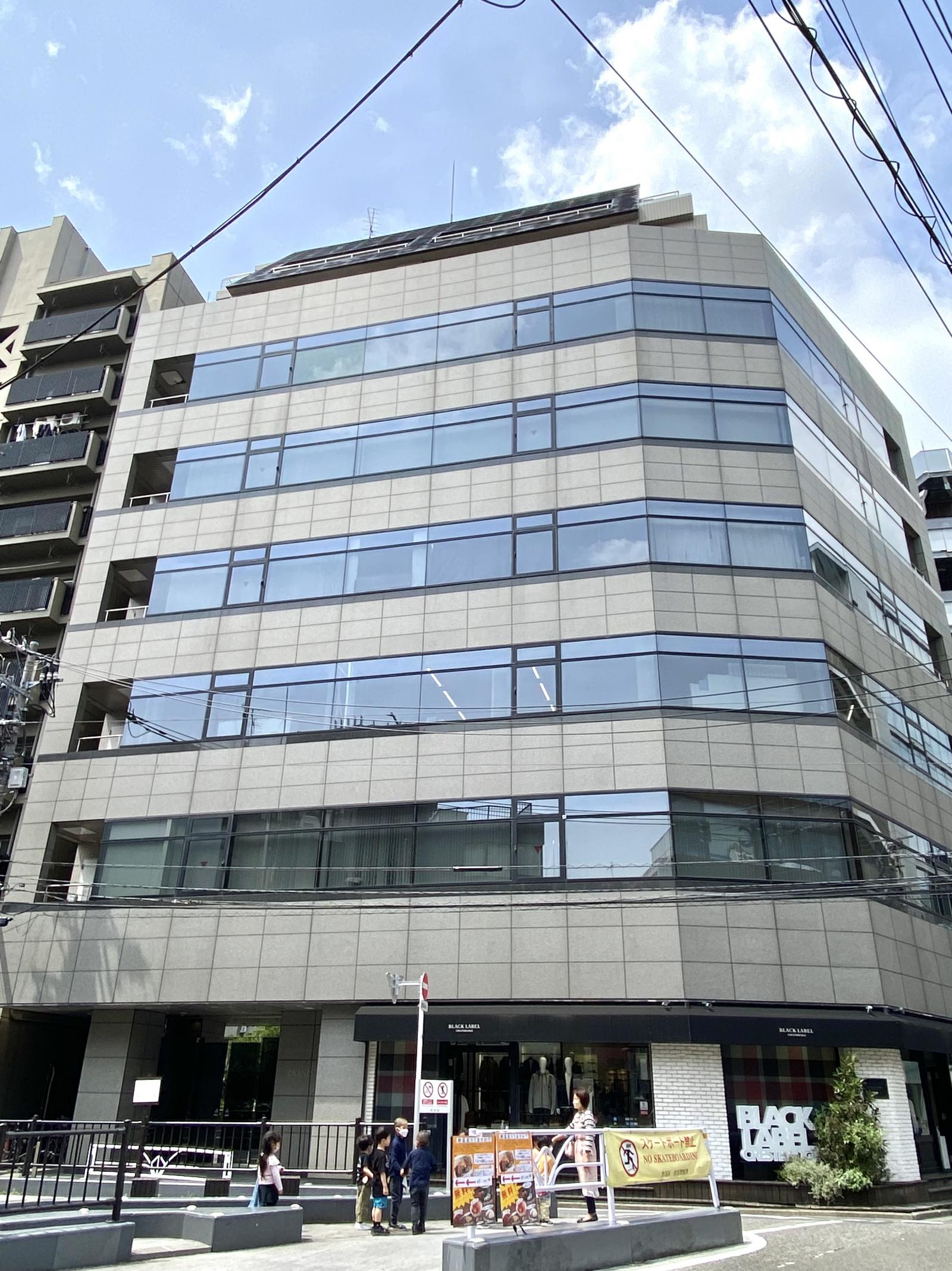 クレインズパークビル