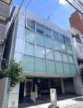 西新宿小林ビルの外観写真