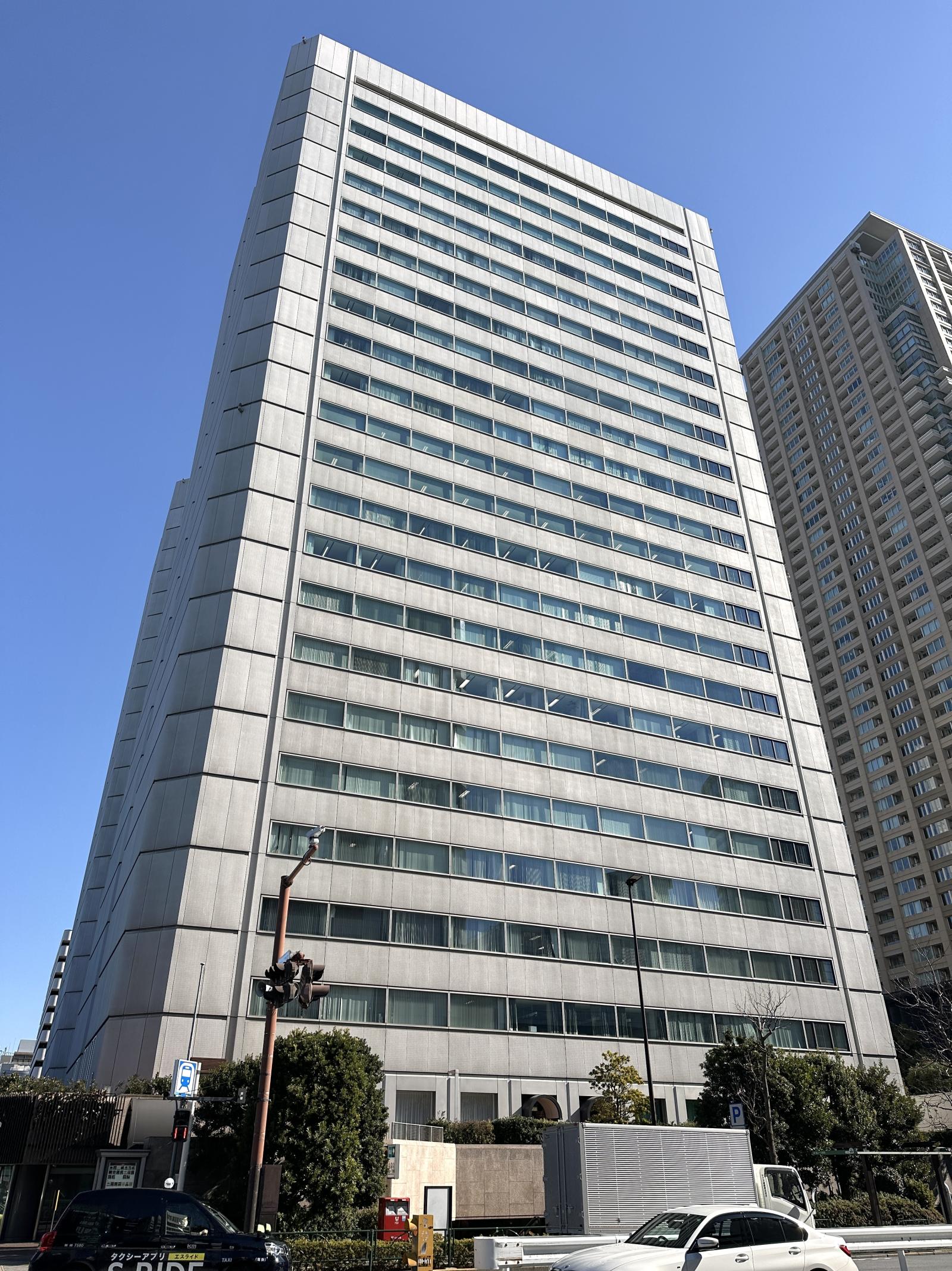 新青山ビル西館