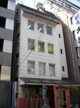 アートビルの外観写真