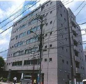 一清本館ビルの外観写真