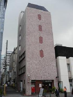 文京尚学ビルの外観写真