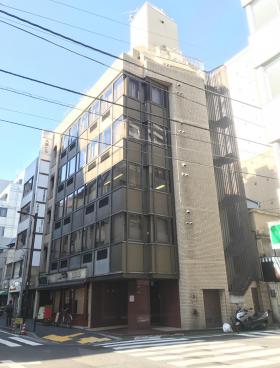 大鷹ビルの外観写真