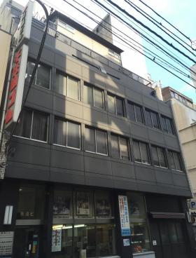 高遠ビルの外観写真