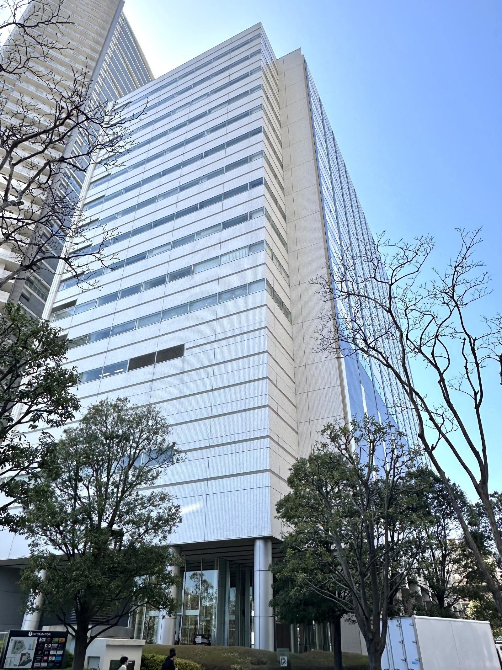 ライズアリーナビル