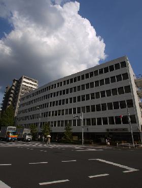 林友ビルの外観写真