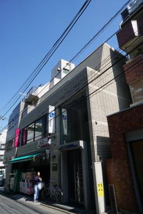 新宿グロウビルの外観写真