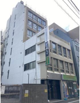 第1井上ビルの外観写真