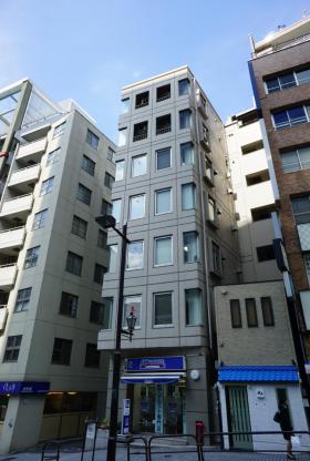 麹町3丁目ビルの外観写真