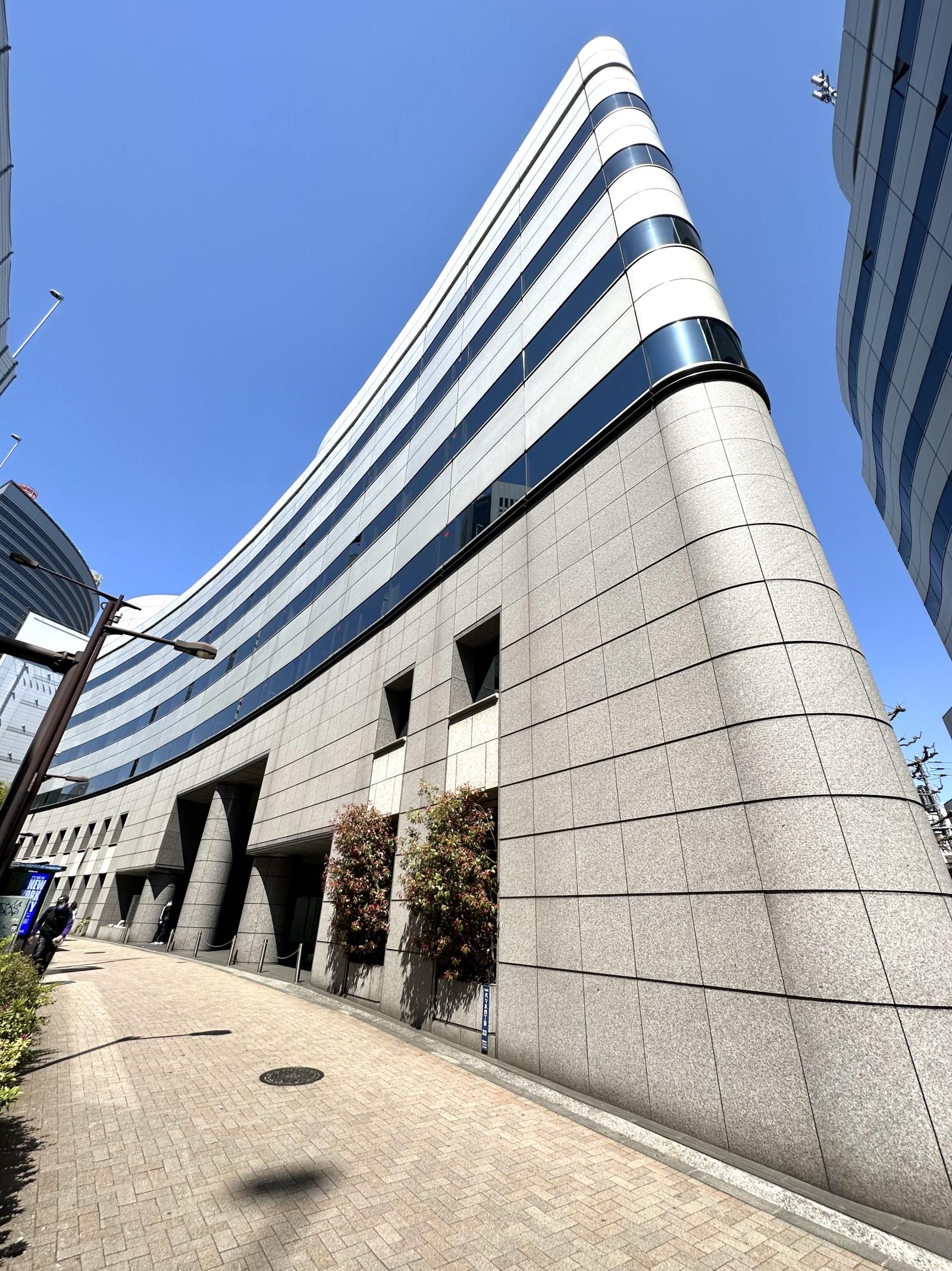 トーシンビル
