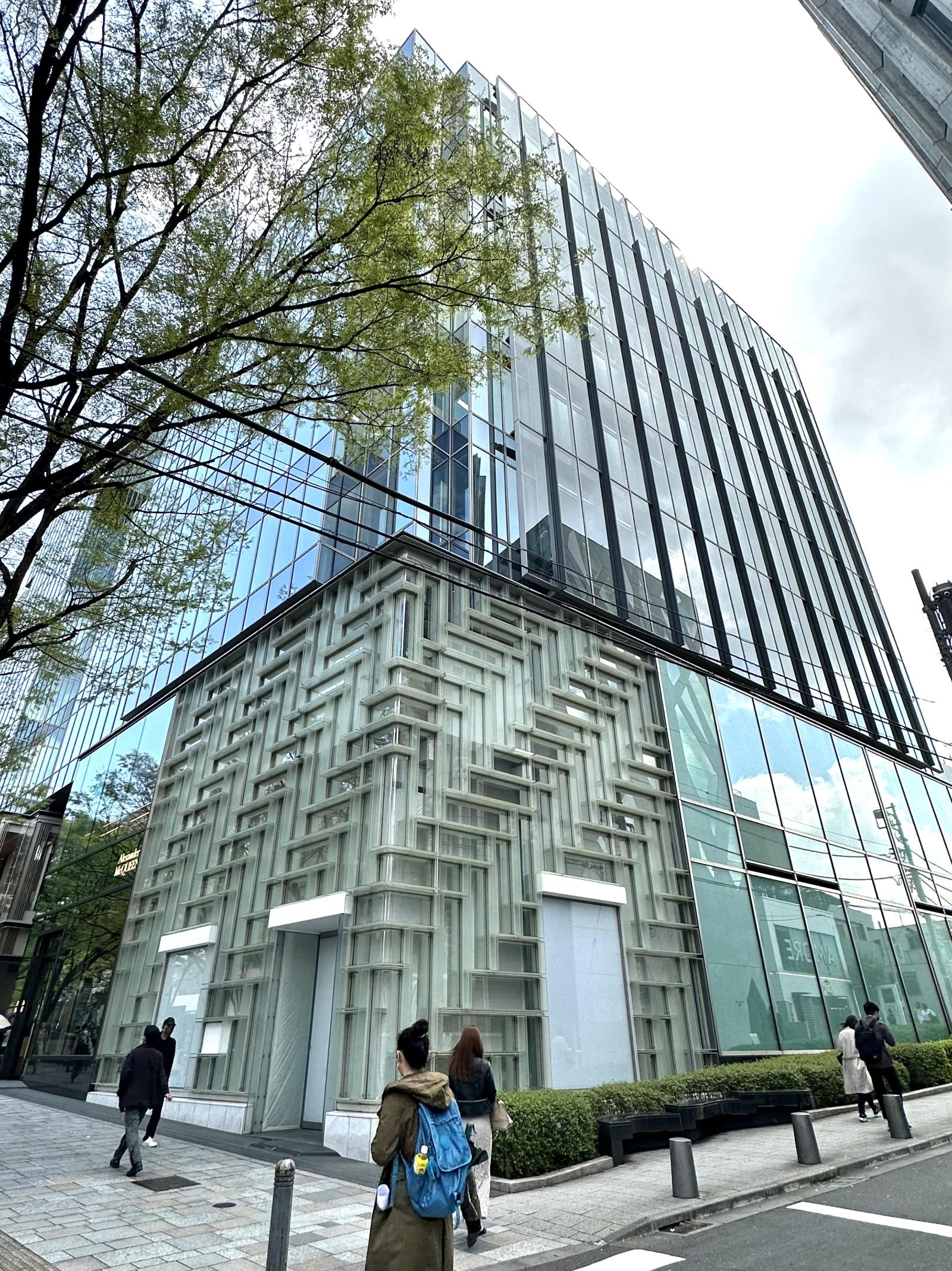 oak omotesandoビル