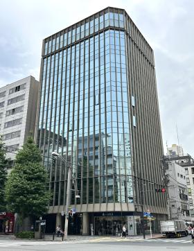 明治安田生命末広...の外観写真