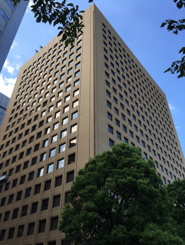 興和川崎西口ビル
