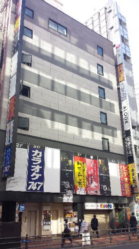 三経33ビルの外観写真