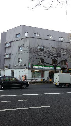 松岡九段ビルの外観写真