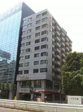 ウィン青山の外観写真
