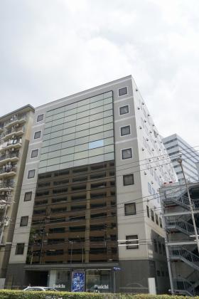 横浜楠町ビル(ニッセ...の外観写真
