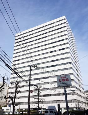 横浜西口KNビルの外観写真