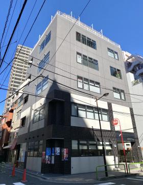 パレスピアビルの外観写真