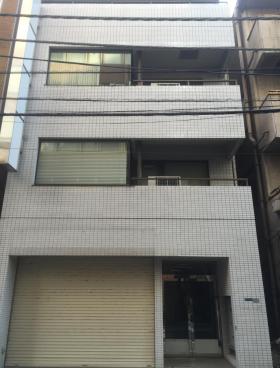 御苑前サンライズビ...の外観写真