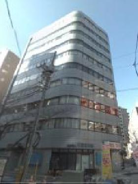 日暮里駅前中央ビルの外観写真