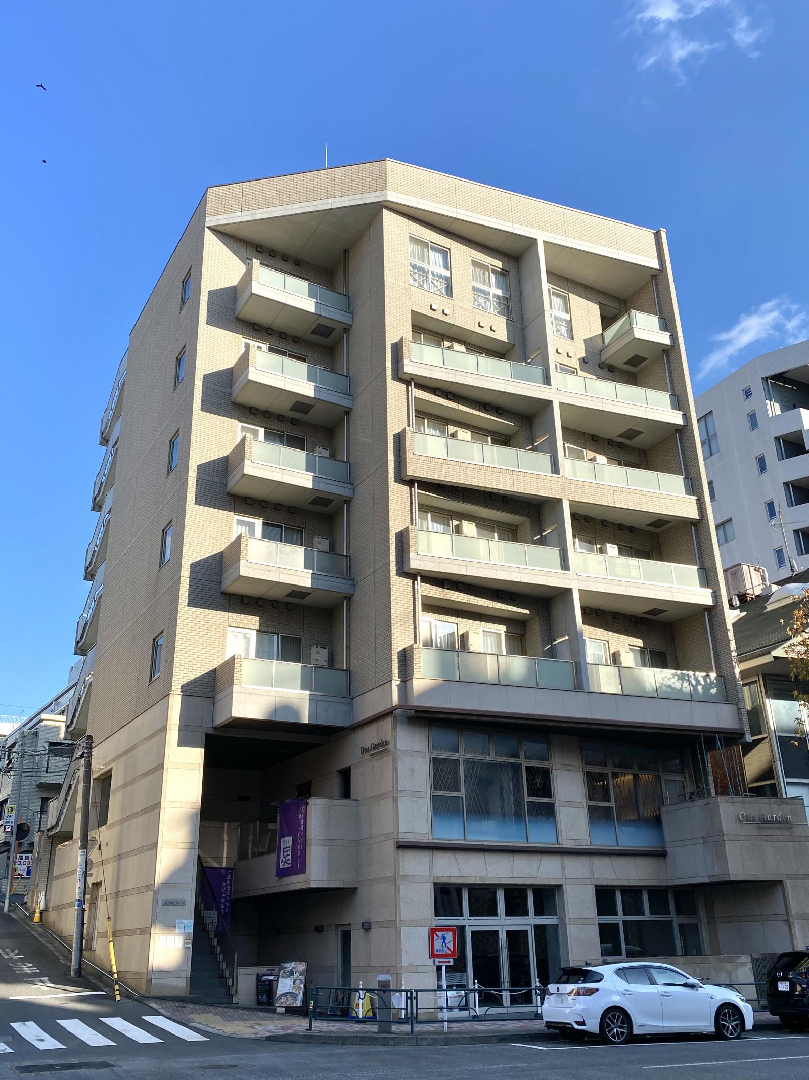 富士見坂プレイス
