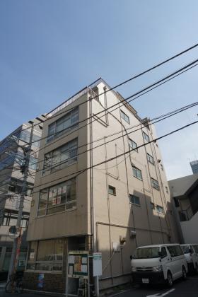 山城屋ビルの外観写真