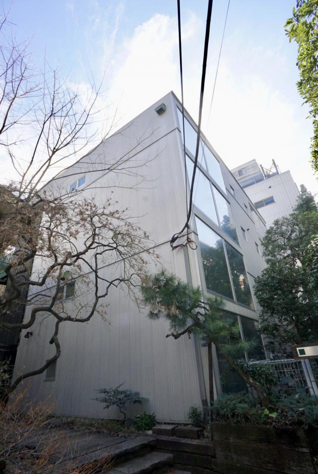 青山CUBEビル