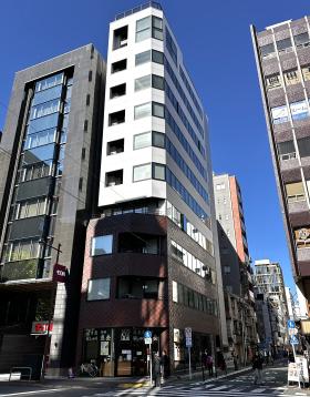 神田カドウチビルの外観写真
