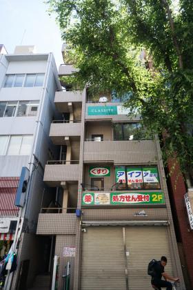 ヤマダビルの外観写真