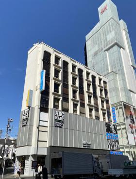 原宿パトリアビルの外観写真
