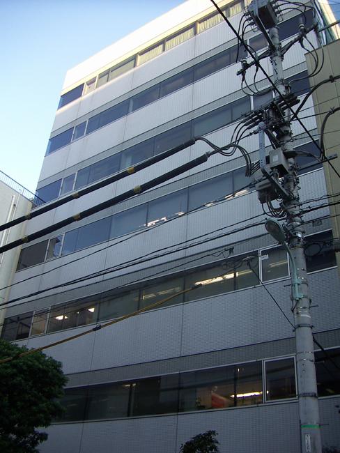 馬事畜産会館