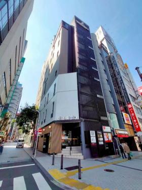 トップスハウスビルの外観写真
