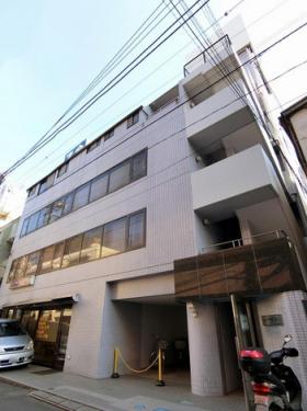 三鷹明星パレスビルの外観写真
