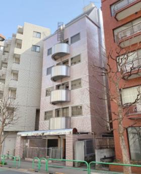 三番町ビルの外観写真