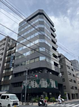KUGAビルの外観写真