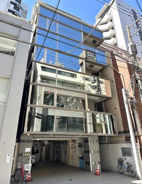 エスツウィン新宿ビ...の外観写真