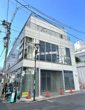 J6ビルの外観写真