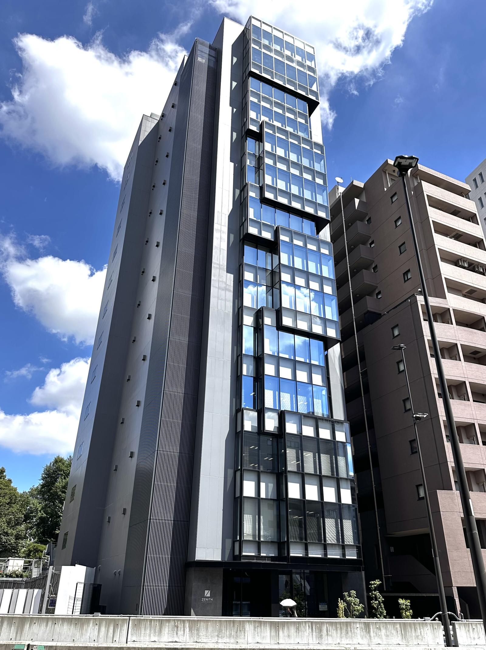 ゼニス南新宿