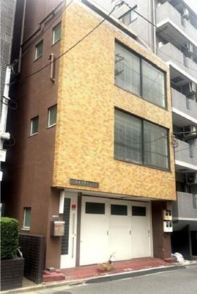 新川ビルの外観写真