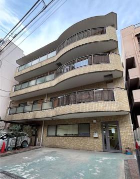 本郷エビヌマビルの外観写真